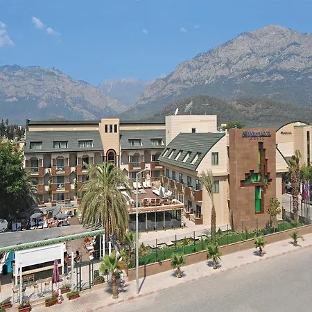 Plaza Kemer