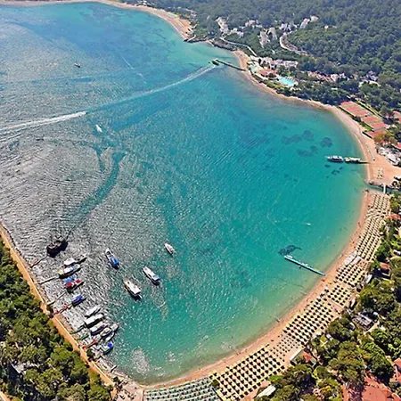 Otel Plaza 4*