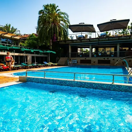 Otel Plaza