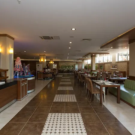 Ambassador Plaza 4*