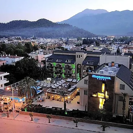 Plaza Hotel 4*