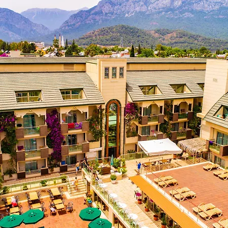 Plaza Kemer
